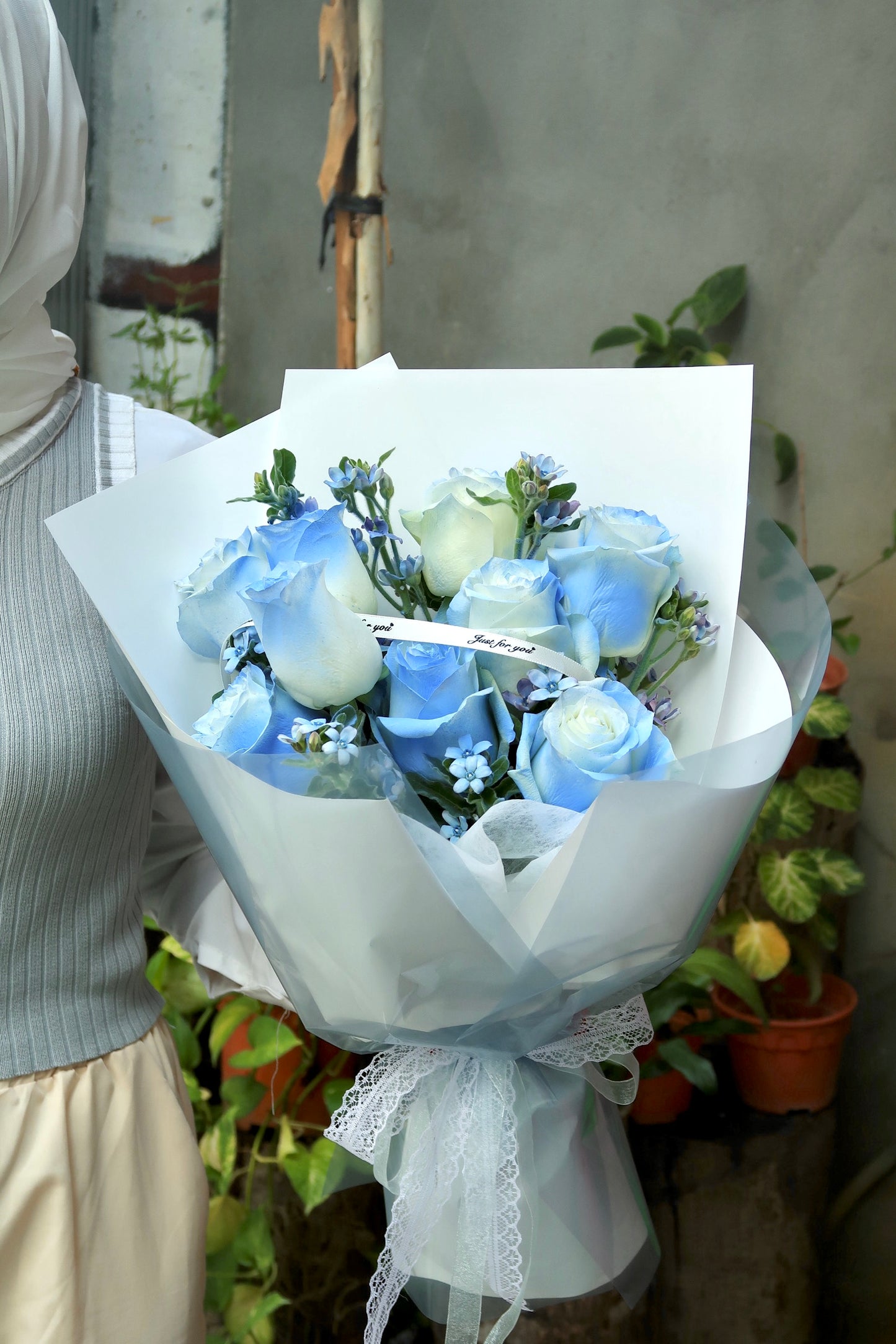 V24 Ethereal Blue