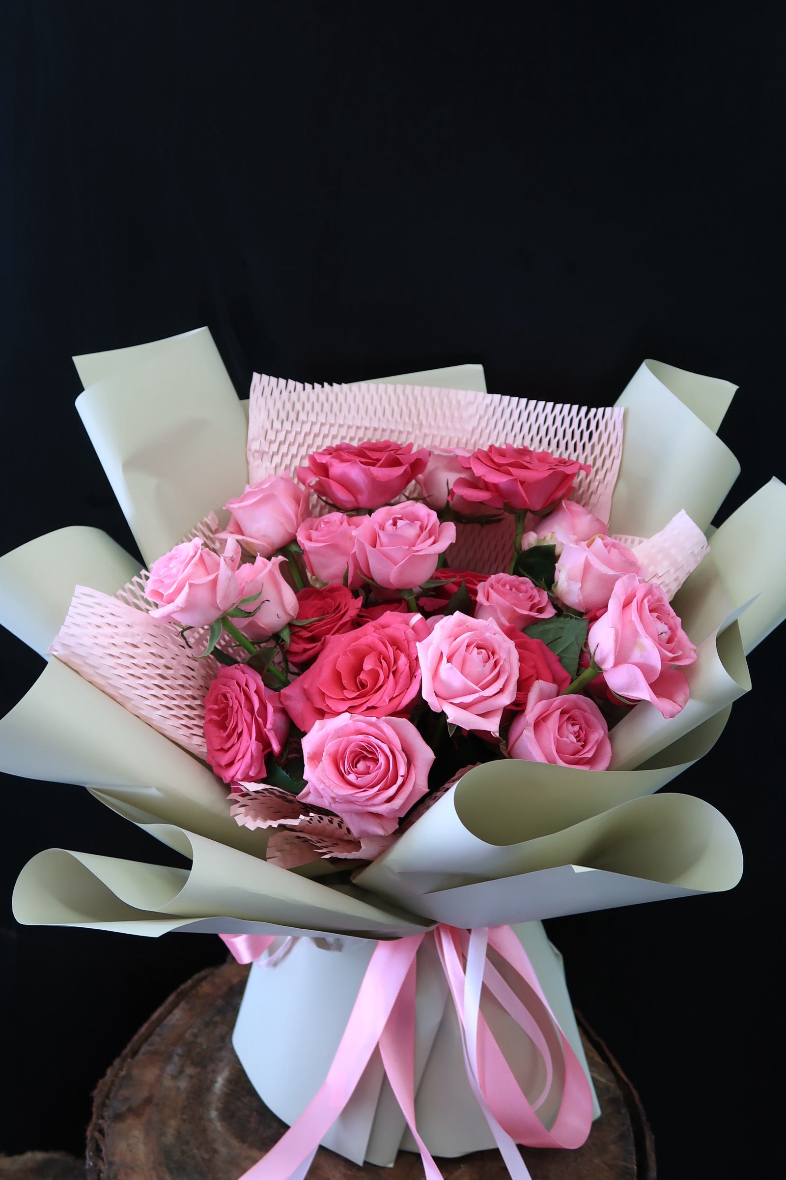 Petal Love – Dayang Ros Flower Boutique